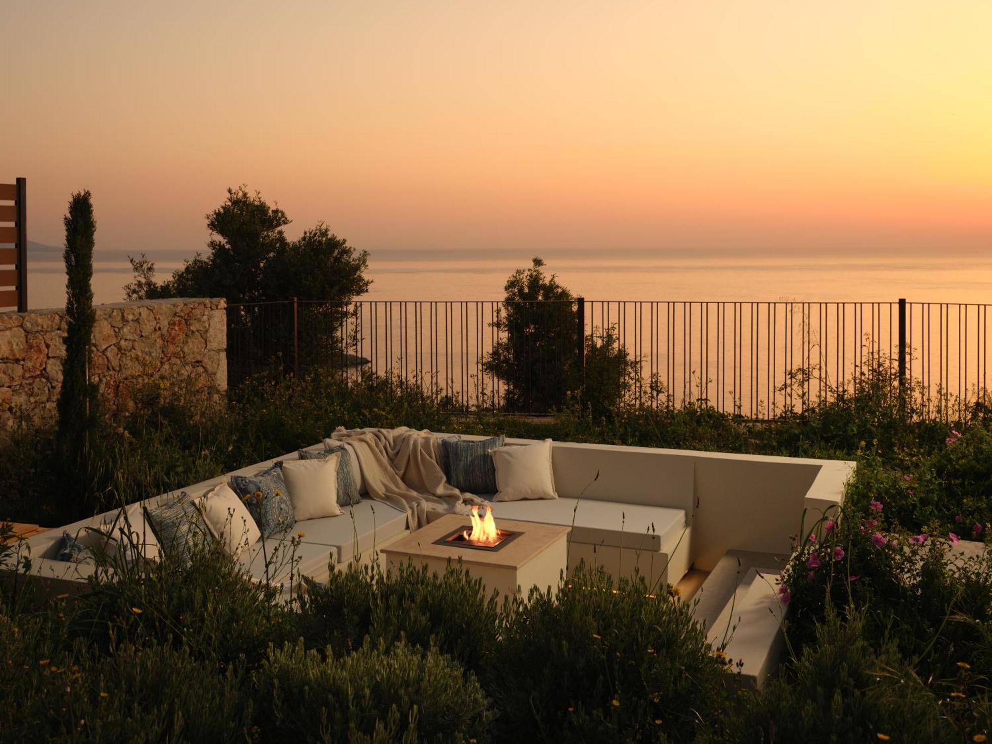 Verdante Villa *